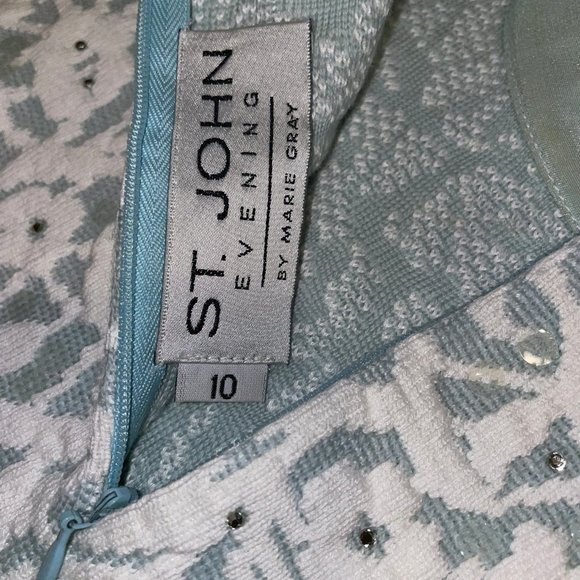 Shimmery Lacey St John Top w Sequins & Bling - Picture 4 of 9